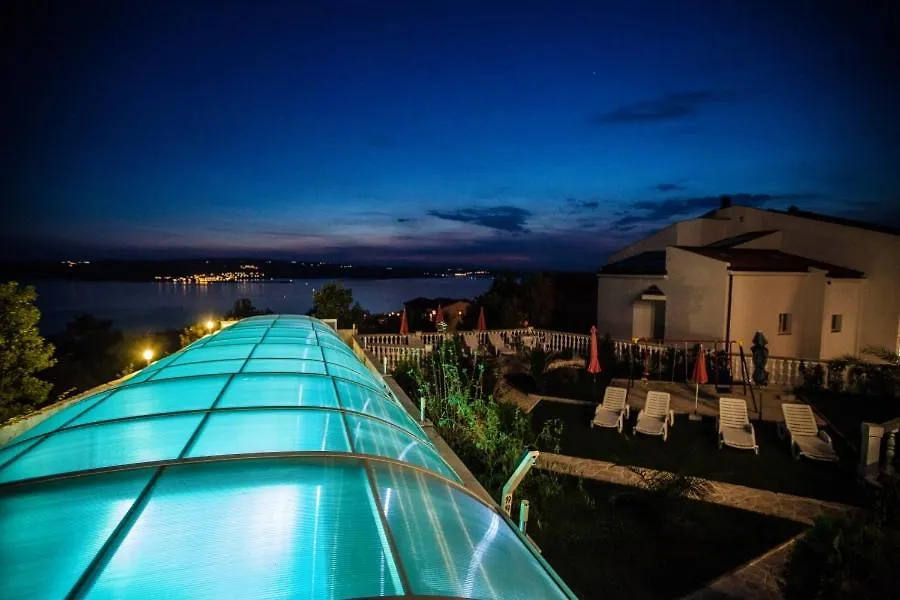 Apartment In Crikvenica With Sea View, Balcony, Air Conditioning, Wifi 3492-9